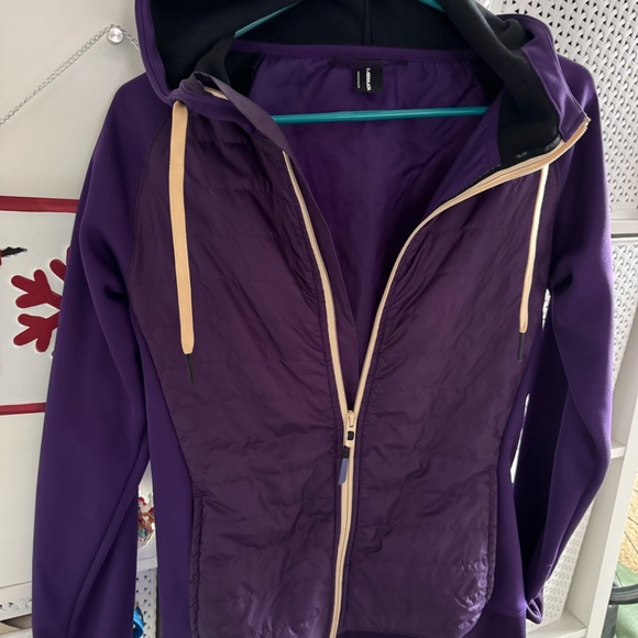 Armada  full zip hoody XS - Picture 3 of 6